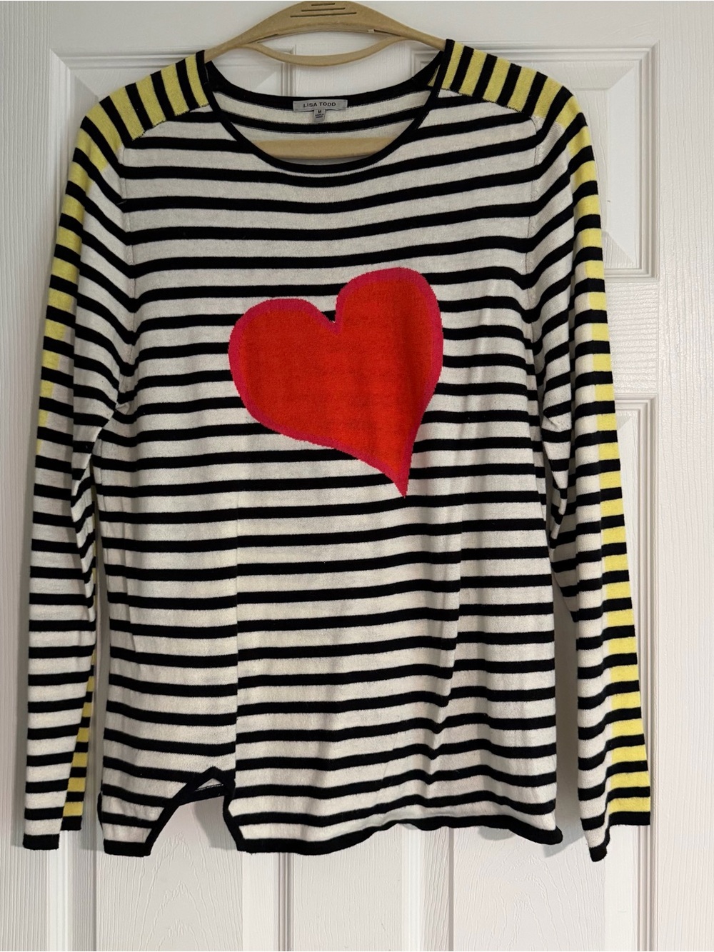 Lisa Todd heart top